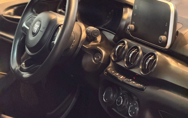 imagem-https://www.socarrao.com.br/sc-vehicle-images-prod/3616449/1788448699168-V2hhdHNBcHAgSW1hZ2UgMjAyNi0wOS0wMiBhdCAxNy4yOC41NyAoMikuanBlZw.jpeg