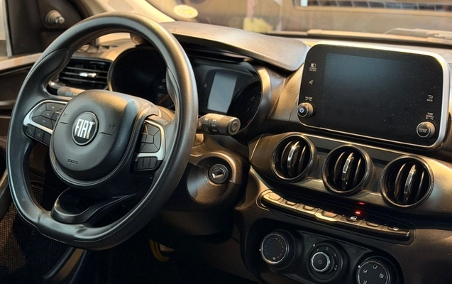 imagem-https://www.socarrao.com.br/sc-vehicle-images-prod/3616449/1788448699300-V2hhdHNBcHAgSW1hZ2UgMjAyNi0wOS0wMiBhdCAxNy4yOC41OSAoMSkuanBlZw.jpeg