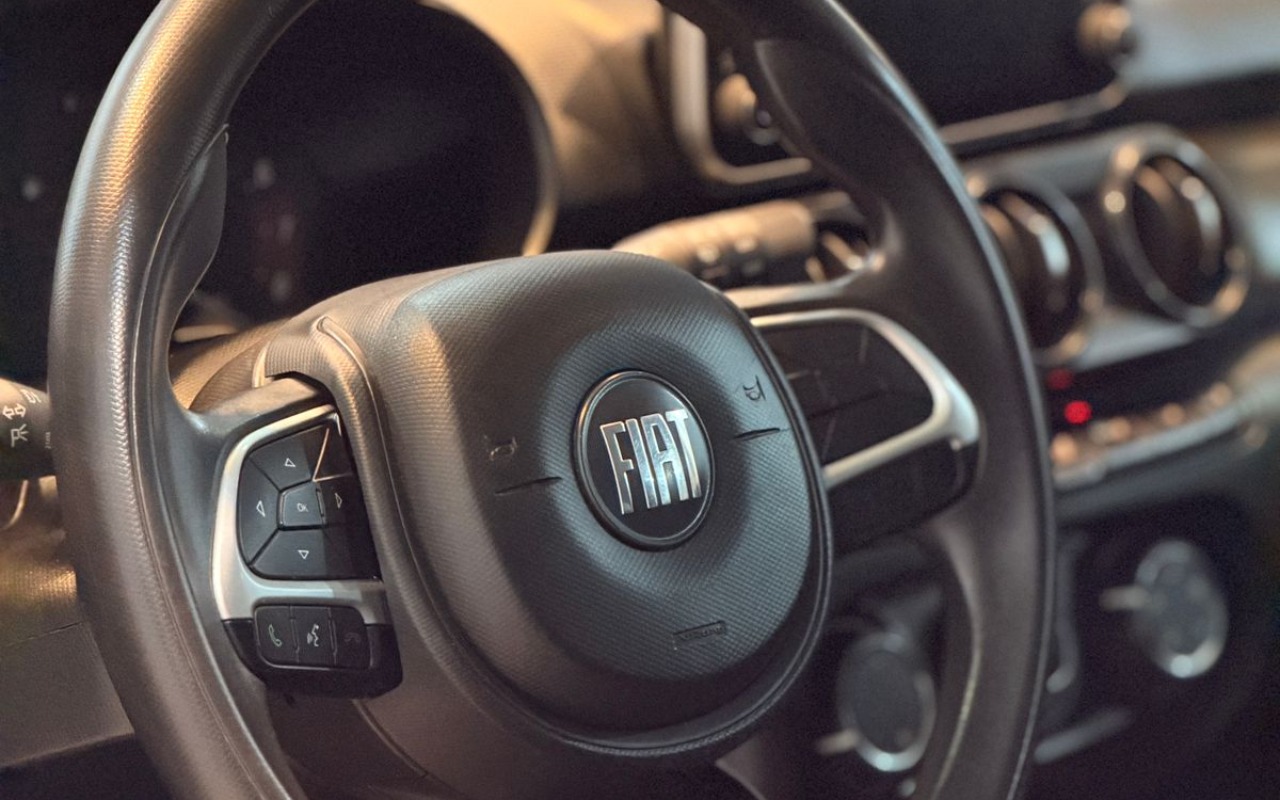 imagem-https://www.socarrao.com.br/sc-vehicle-images-prod/3616449/1788448699528-V2hhdHNBcHAgSW1hZ2UgMjAyNi0wOS0wMiBhdCAxNy4yOS4wMSAoMSkuanBlZw.jpeg