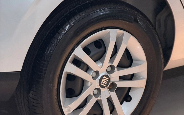 imagem-https://www.socarrao.com.br/sc-vehicle-images-prod/3616449/1788448699857-V2hhdHNBcHAgSW1hZ2UgMjAyNi0wOS0wMiBhdCAxNy4yOC41NyAoMSkuanBlZw.jpeg