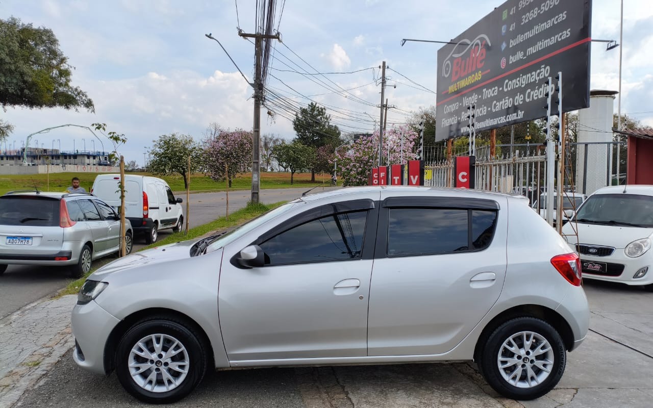 imagem-https://www.socarrao.com.br/sc-vehicle-images-prod/3616747/1788457345092-V2hhdHNBcHAgSW1hZ2UgMjAyNi0wOS0wMyBhdCAxNC4yOC4xMC5qcGVn.jpeg