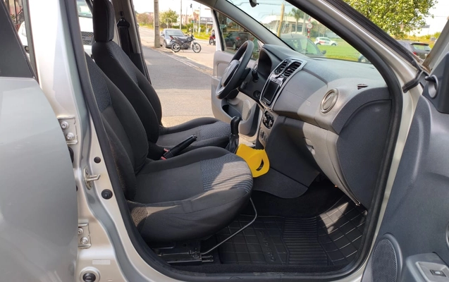 imagem-https://www.socarrao.com.br/sc-vehicle-images-prod/3616747/1788457345481-V2hhdHNBcHAgSW1hZ2UgMjAyNi0wOS0wMyBhdCAxNC4yOC4xMiAoMSkuanBlZw.jpeg