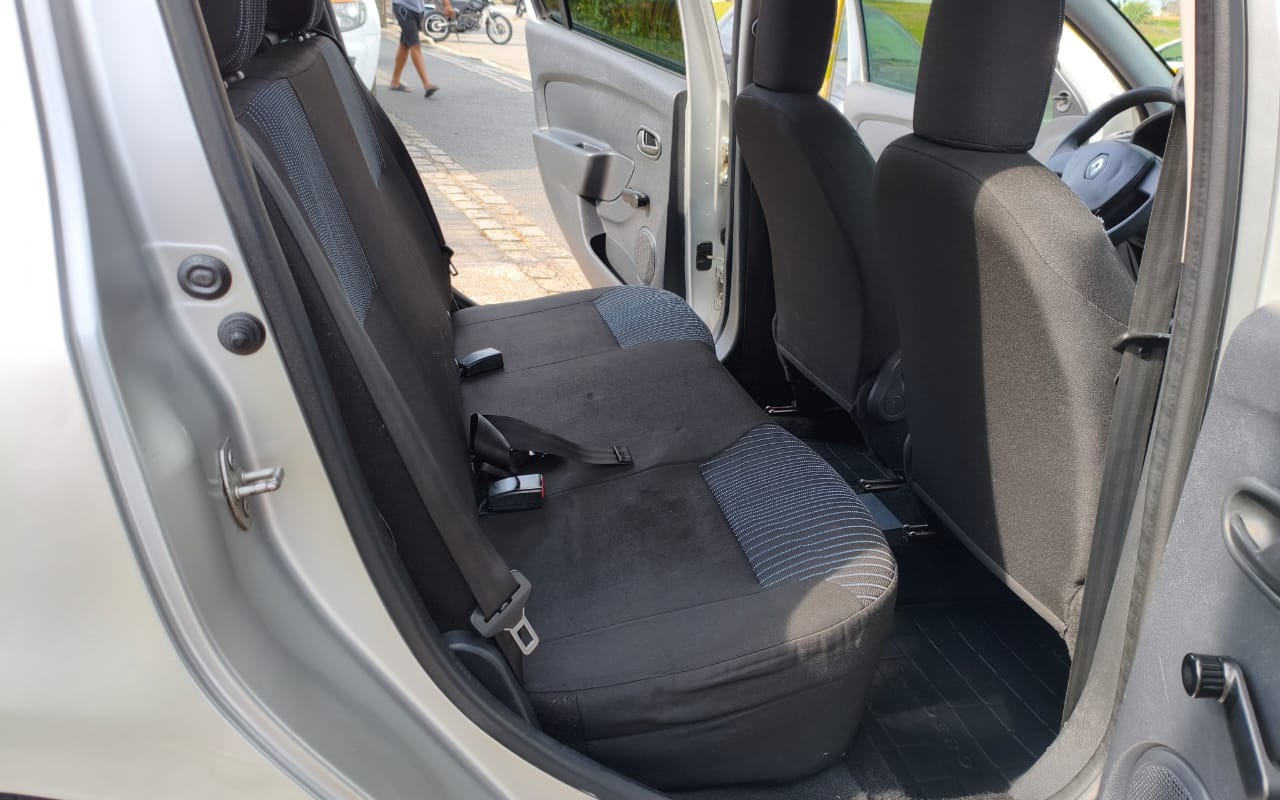 imagem-https://www.socarrao.com.br/sc-vehicle-images-prod/3616747/1788457345543-V2hhdHNBcHAgSW1hZ2UgMjAyNi0wOS0wMyBhdCAxNC4yOC4xMSAoMikuanBlZw.jpeg