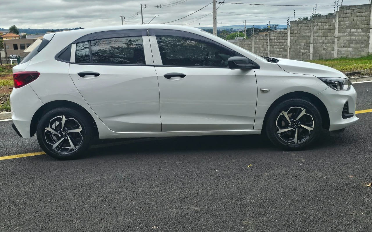 imagem-https://www.socarrao.com.br/sc-vehicle-images-prod/3616857/1788449936548-V2hhdHNBcHAgSW1hZ2UgMjAyNi0wOS0wMyBhdCAxMS40My40MiAoMSkuanBlZw.jpeg
