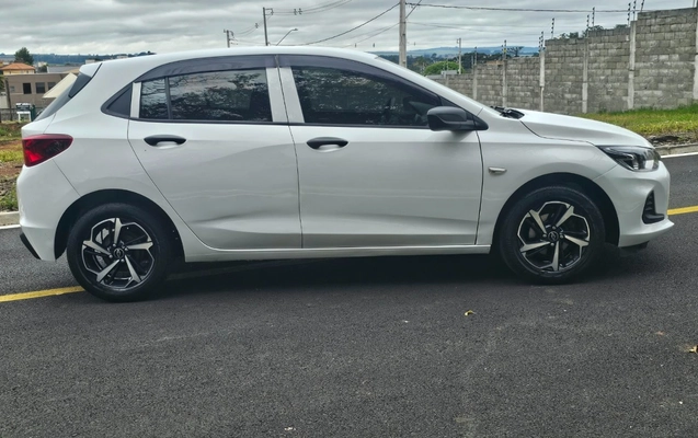 imagem-https://www.socarrao.com.br/sc-vehicle-images-prod/3616857/1788449936548-V2hhdHNBcHAgSW1hZ2UgMjAyNi0wOS0wMyBhdCAxMS40My40MiAoMSkuanBlZw.jpeg