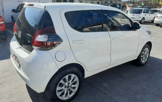 imagem-https://www.socarrao.com.br/sc-vehicle-images-prod/3616887/1788450025901-MDQuanBlZw.jpeg