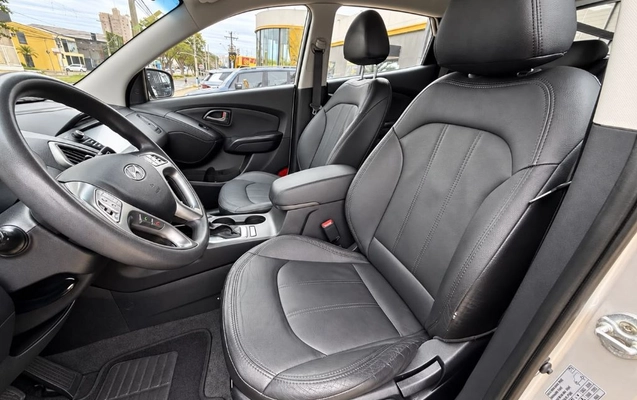 imagem-https://www.socarrao.com.br/sc-vehicle-images-prod/3616904/1789153962511-gb-d11dbe5.jpeg