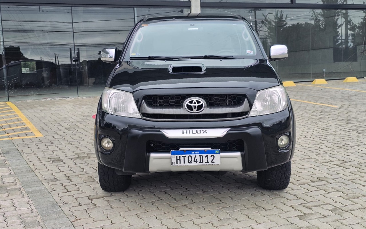 imagem-https://www.socarrao.com.br/sc-vehicle-images-prod/3617186/1788450906733-V2hhdHNBcHAgSW1hZ2UgMjAyNi0wOS0wMyBhdCAxMS41NS4zNy5qcGVn.jpeg