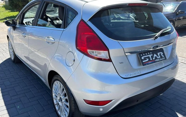imagem-https://www.socarrao.com.br/sc-vehicle-images-prod/3617287/1788451415127-8291692_1_B_da72d80023.jpeg