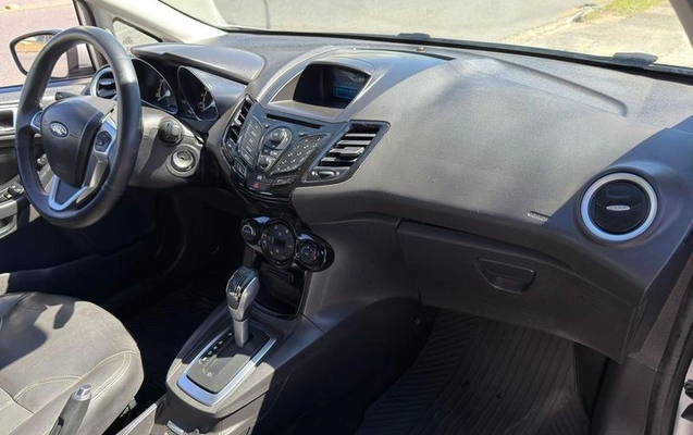 imagem-https://www.socarrao.com.br/sc-vehicle-images-prod/3617287/1788451415134-8291692_10_B_620af2fca8.jpeg