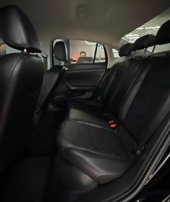 imagem-https://www.socarrao.com.br/sc-vehicle-images-prod/3617545/1789051297308-8324630_9_B_a21dcf7a33.jpeg