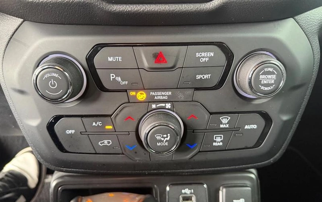 imagem-https://www.socarrao.com.br/sc-vehicle-images-prod/3617589/1791314393394-8444891_13_B_0b7455f8e2.jpeg