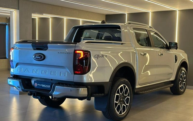 imagem-https://www.socarrao.com.br/sc-vehicle-images-prod/3617735/1788898725768-8446195_1_B_d33d99d91c.jpeg