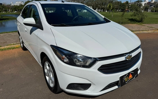 imagem-https://www.socarrao.com.br/sc-vehicle-images-prod/3617838/1788453297151-V2hhdHNBcHAgSW1hZ2UgMjAyNi0wOS0wMyBhdCAxMS40My4yOSAoMikuanBlZw.jpeg
