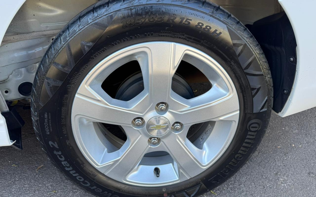 imagem-https://www.socarrao.com.br/sc-vehicle-images-prod/3617838/1788453297281-V2hhdHNBcHAgSW1hZ2UgMjAyNi0wOS0wMyBhdCAxMS40My4zMyAoMikuanBlZw.jpeg