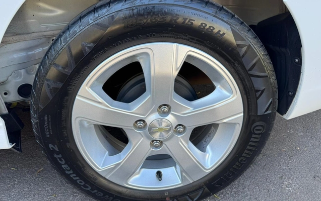 imagem-https://www.socarrao.com.br/sc-vehicle-images-prod/3617838/1788453297281-V2hhdHNBcHAgSW1hZ2UgMjAyNi0wOS0wMyBhdCAxMS40My4zMyAoMikuanBlZw.jpeg