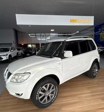 Mitsubishi Pajero TR4 2012 Branco — foto 1 de 3