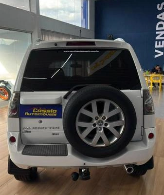 imagem-https://www.socarrao.com.br/sc-vehicle-images-prod/3617842/1788986319355-8333391_3_B_d11adfa7ef.jpeg