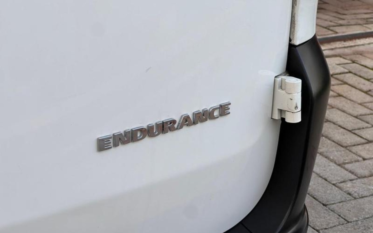 imagem-https://www.socarrao.com.br/sc-vehicle-images-prod/3618348/1788454295210-ODQzODc0OF8wX0JfYjU1MWE1MzMxMS5qcGVn.jpeg