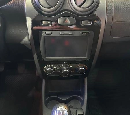 imagem-https://www.socarrao.com.br/sc-vehicle-images-prod/3618557/1789591972777-8444468_11_B_1a7c6897fc.jpeg