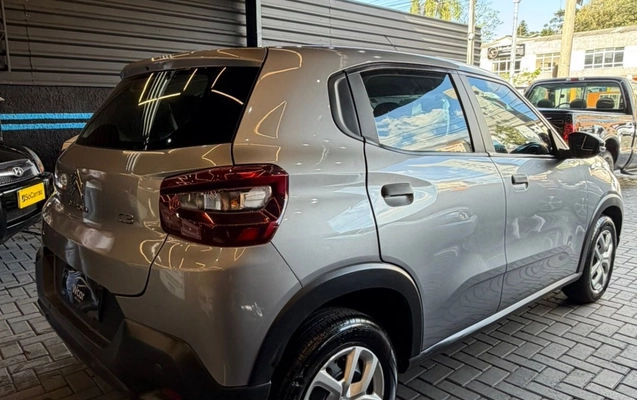 imagem-https://www.socarrao.com.br/sc-vehicle-images-prod/3618820/1788455503242-M2I4ZDM0ZmItOTkzZS00YTk0LWE1NDgtOTg0NmExODljZDg2LmpwZWc.jpeg