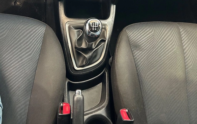 imagem-https://www.socarrao.com.br/sc-vehicle-images-prod/3618885/1789161762706-gb-4a6b812.jpeg