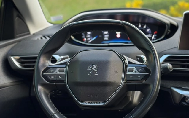imagem-https://www.socarrao.com.br/sc-vehicle-images-prod/3618892/1788455787885-003_0883f3ce037e09f492b15246bd172dba.jpeg