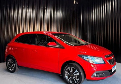 Chevrolet Onix 2014 Vermelho — foto 1 de 3