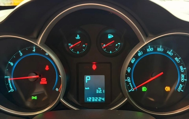 imagem-https://www.socarrao.com.br/sc-vehicle-images-prod/3619151/1788456201667-d0e9777a-fd6e-44c4-aeb9-0ea45a5b0233.jpg