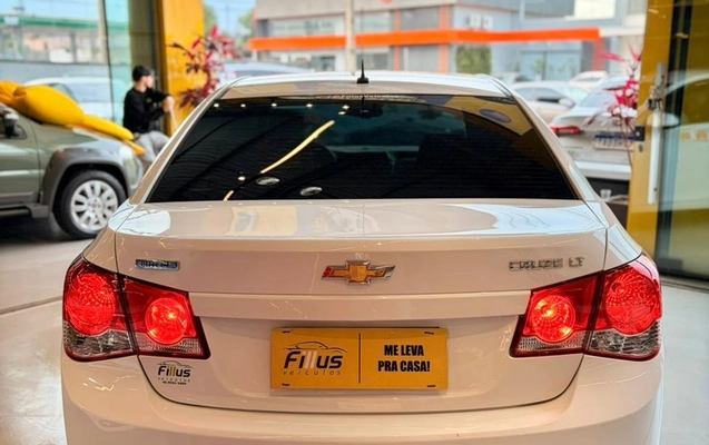 imagem-https://www.socarrao.com.br/sc-vehicle-images-prod/3619151/1788456201676-efe7c839-daf4-437f-9fc7-25626eedc51f.jpg