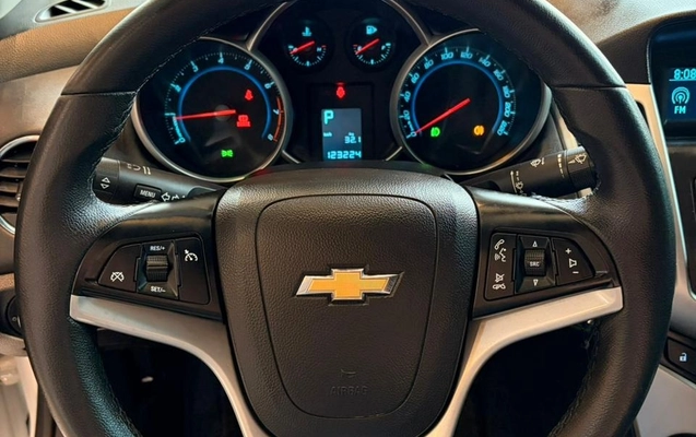 imagem-https://www.socarrao.com.br/sc-vehicle-images-prod/3619151/1788456201677-99cc1dd1-44cb-4806-8097-0886848d358b.jpg