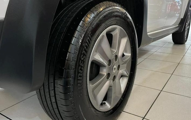 imagem-https://www.socarrao.com.br/sc-vehicle-images-prod/3619175/1788976635879-8447369_0_B_d14a076cf5.jpeg