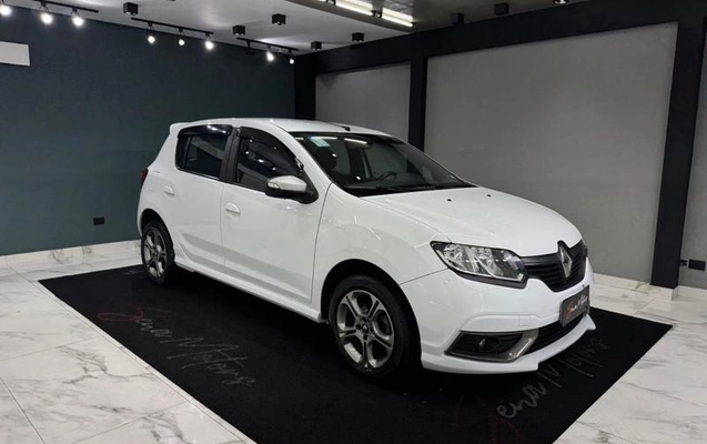 imagem-https://www.socarrao.com.br/sc-vehicle-images-prod/3619336/1790710377287-8427355_2_B_c2d88ebfdc.jpeg