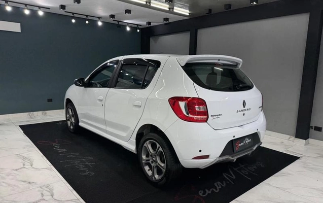 imagem-https://www.socarrao.com.br/sc-vehicle-images-prod/3619336/1790710377293-8427355_6_B_ad46c05287.jpeg