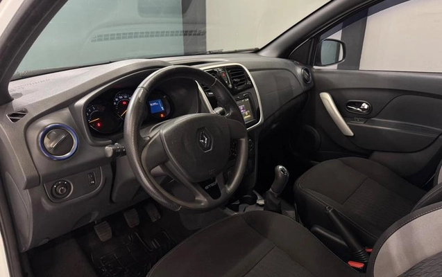 imagem-https://www.socarrao.com.br/sc-vehicle-images-prod/3619336/1790710377297-8427355_10_B_8754d0dda6.jpeg