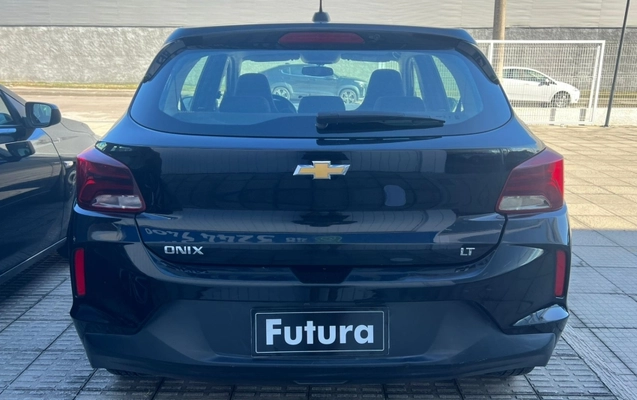 imagem-https://www.socarrao.com.br/sc-vehicle-images-prod/3619358/1789771083795-GXc0TC18onBVUGOxBeqrNir5kcS0bxb8.jpg