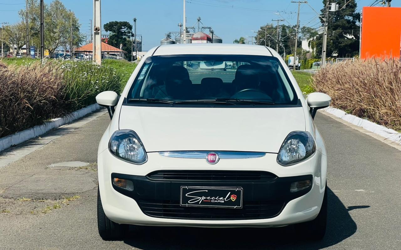 imagem-https://www.socarrao.com.br/sc-vehicle-images-prod/3619401/1788457077139-V2hhdHNBcHAgSW1hZ2UgMjAyNi0wOC0yNyBhdCAxNC41OC4yOCAoMSkuanBlZw.jpeg
