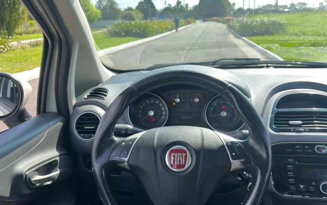 imagem-https://www.socarrao.com.br/sc-vehicle-images-prod/3619401/1788457078234-V2hhdHNBcHAgSW1hZ2UgMjAyNi0wOC0yNyBhdCAxNC41OC4zMCAoMikuanBlZw.jpeg