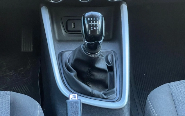 imagem-https://www.socarrao.com.br/sc-vehicle-images-prod/3619480/1789771094278-vUFsxyhm54oy2Mn0EbpRzIm4Wv2csJAz.jpg