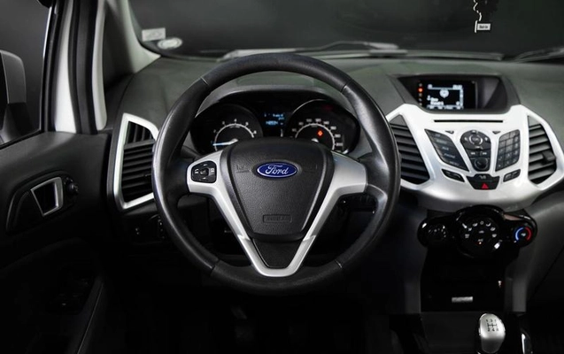 imagem-https://www.socarrao.com.br/sc-vehicle-images-prod/3619746/1789410689714-8386424_8_B_415d5b8348.jpeg