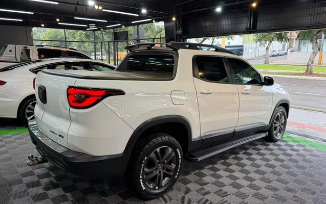 imagem-https://www.socarrao.com.br/sc-vehicle-images-prod/3619843/1788961143395-8445356_15_B_f9b89cb9f0.jpeg