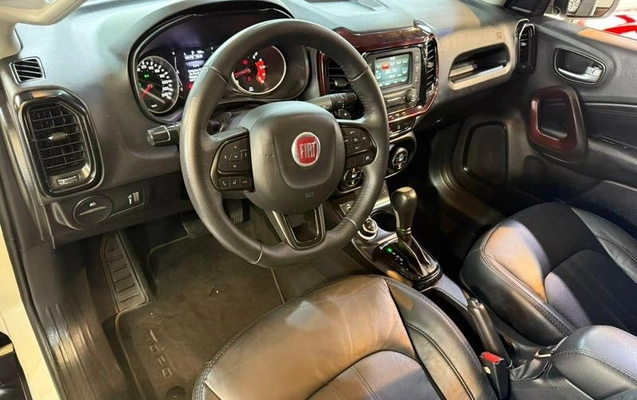 imagem-https://www.socarrao.com.br/sc-vehicle-images-prod/3619843/1788961143401-8445356_14_B_5faf2f9b91.jpeg