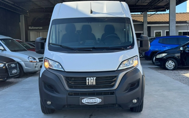 imagem-https://www.socarrao.com.br/sc-vehicle-images-prod/3619858/1788458169612-003_da8d5c6da7fc40cb45c77da87ca737d6.jpeg