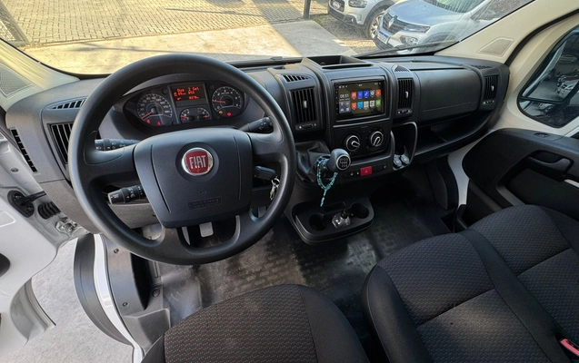 imagem-https://www.socarrao.com.br/sc-vehicle-images-prod/3619858/1788458169639-003_05e40db02f583856bd6e96fcc2b8b95b.jpeg