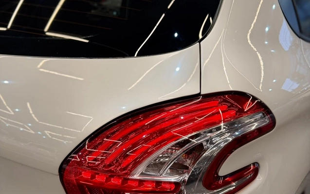 imagem-https://www.socarrao.com.br/sc-vehicle-images-prod/3620084/1789748875323-MTIuanBn.jpg