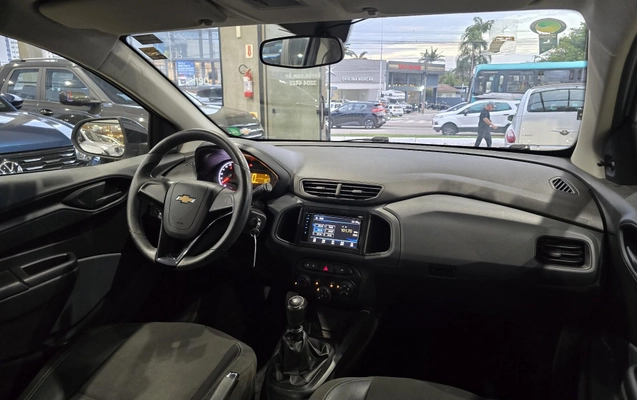 imagem-https://www.socarrao.com.br/sc-vehicle-images-prod/3620147/1788458768570-969d30955b7b4863b8f7c49096de0209_1784748476301.jpg