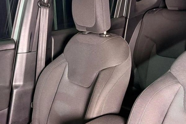 imagem-https://www.socarrao.com.br/sc-vehicle-images-prod/3620160/1790017089969-8435842_13_B_6374a793e3.jpeg