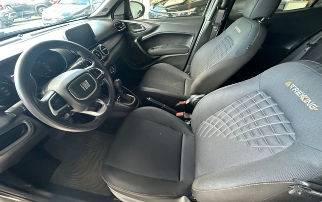 imagem-https://www.socarrao.com.br/sc-vehicle-images-prod/3620182/1788458985103-OHHv3zRvdp4Y2wJVkXxxhaNMoIoaZTio.jpg
