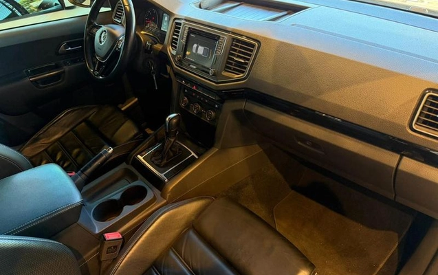 imagem-https://www.socarrao.com.br/sc-vehicle-images-prod/3620355/1789397304601-8447725_18_B_4b00feadb4.jpeg