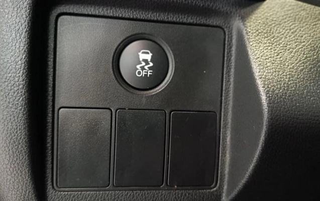 imagem-https://www.socarrao.com.br/sc-vehicle-images-prod/3620385/1789656549195-8262108_0_B_255cb51ebe.jpeg